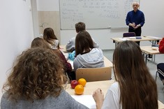 Wykład matematyczny - Gry i algebra - analiza gry NIM